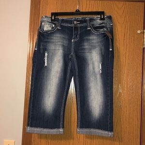 NWT Vanity Premium Denim Crop